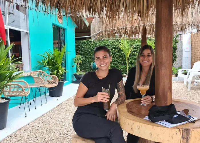 Playa Tila & Restaurant *
